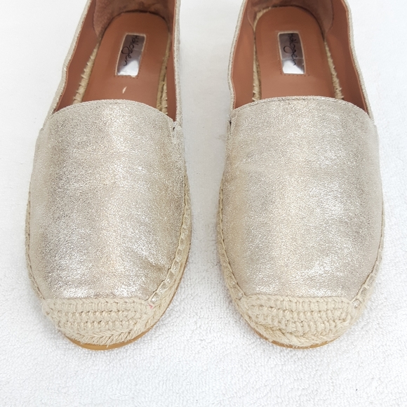HALOGEN GOLD LEATHER ESPADRILLES - Picture 8 of 16